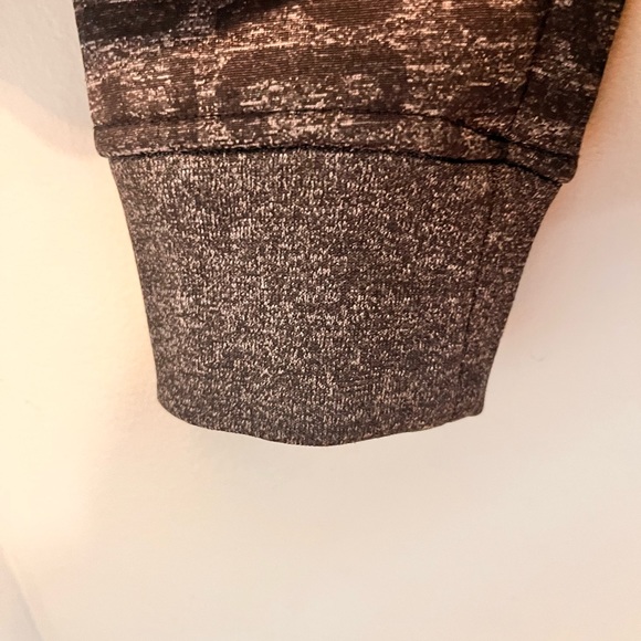 Marc Ecko - Men’s Medium - Fuzzy Black & Grey Hoodie - - Picture 6 of 16